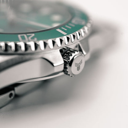 FullSet™ – Švýcarské hodinky Ascend Submarine – kovově zelené